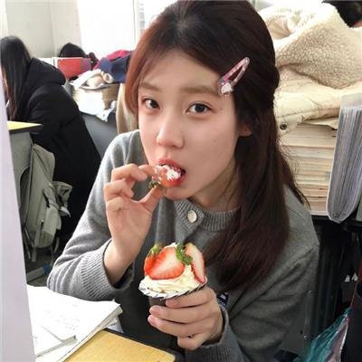 顾盼生香